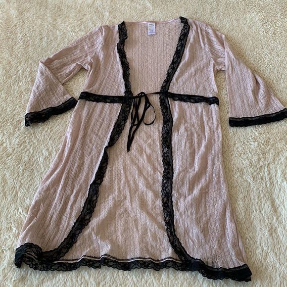 Black and Pink robe set - Picture 5 of 16